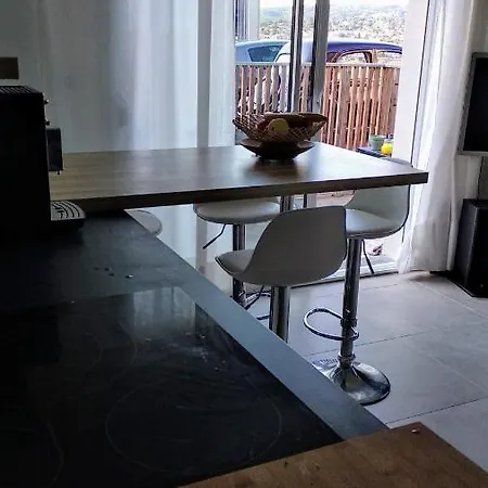 Magnifique T2 Avec Vue Sur Figeac Apartament